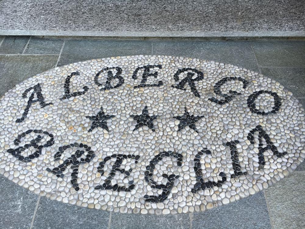 Hotel Breglia Lake Como Eksteriør bilde